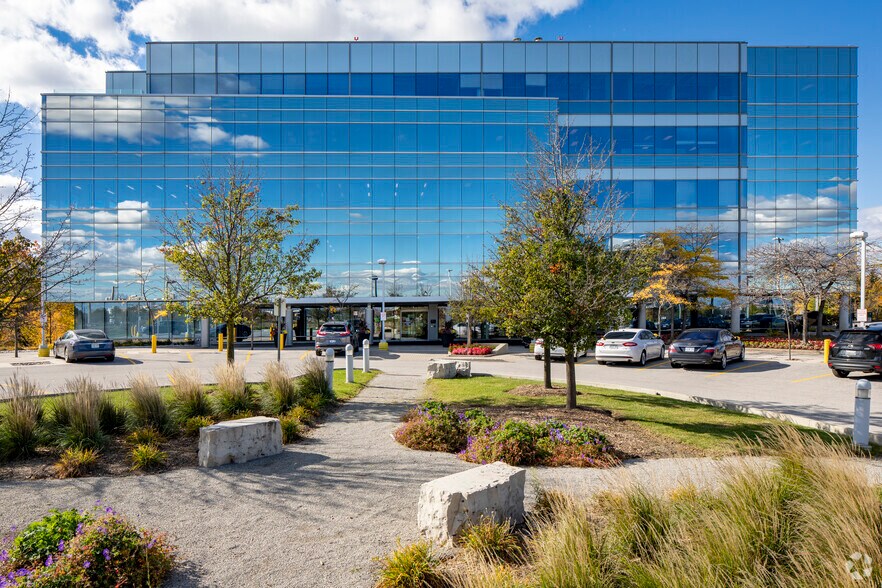 More Photos Of 5060 Spectrum Way, Mississauga Coworking Space