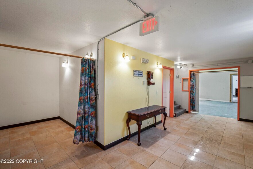 More Photos Of 36142 Pine St, Soldotna Light Manufacturing For Sale