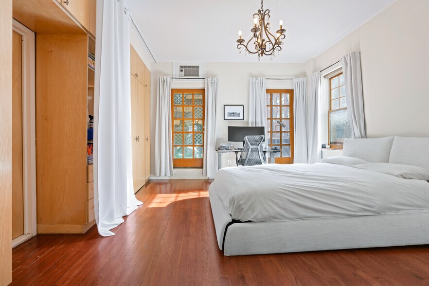 More Photos Of 852 10th Ave, New York Storefront Retail Residential For Sale