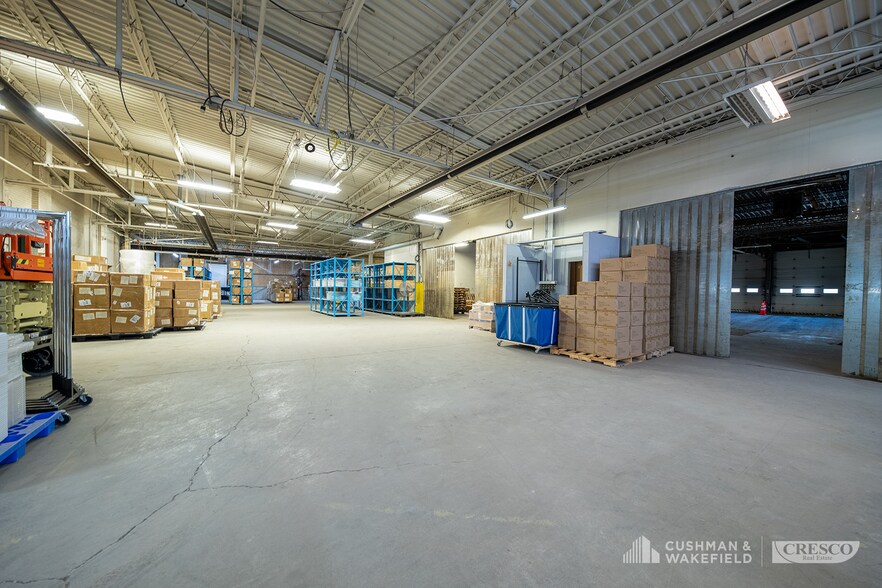 More Photos Of 850 E 72nd St, Cleveland Warehouse For Lease