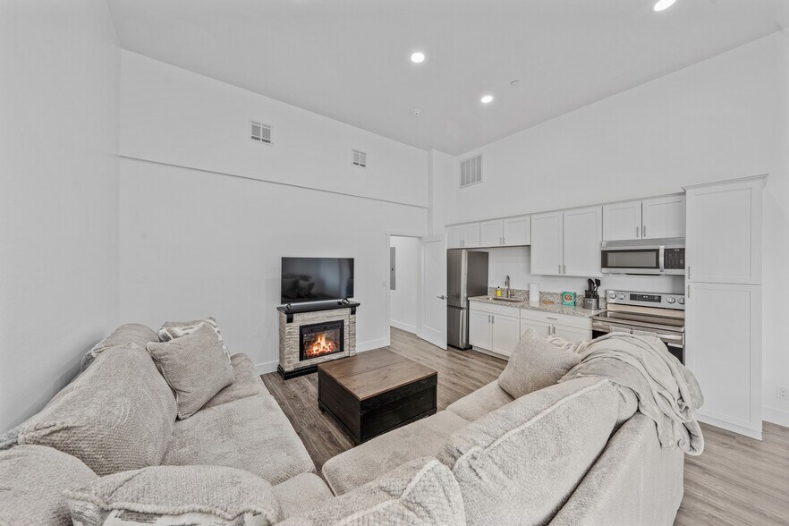 More Photos Of 1929 US-395, Gardnerville Apartments For Sale