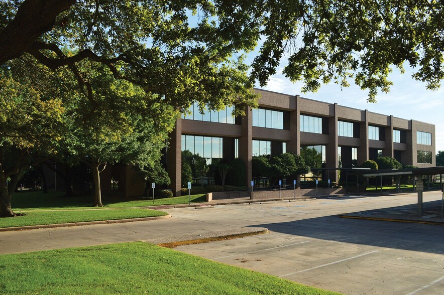 Primary Photo Of 10701 Corporate Dr, Stafford Office For Lease