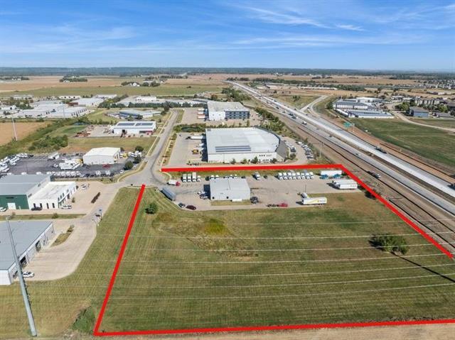 More Photos Of 2740 Stoner Ct, North Liberty Truck Terminal For Lease