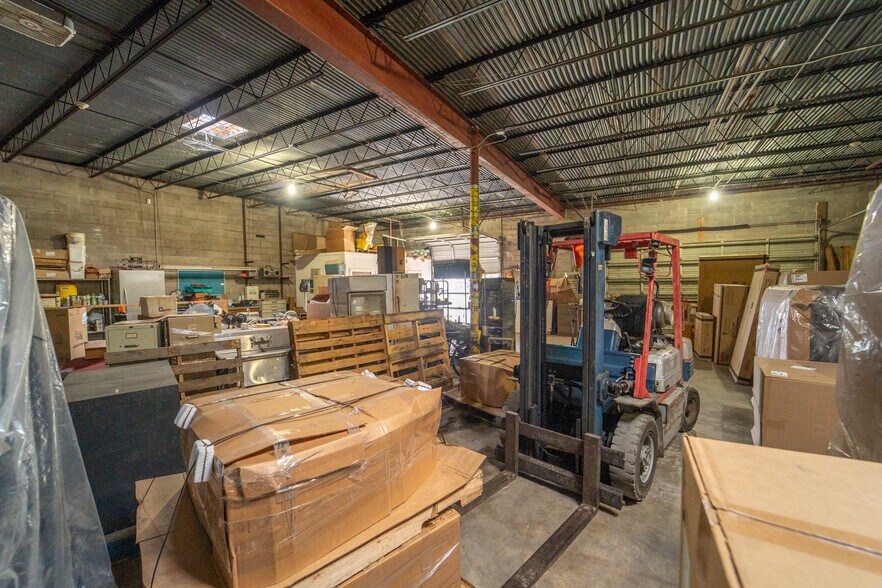 More Photos Of 3505 Houston Hwy, Victoria Warehouse For Sale