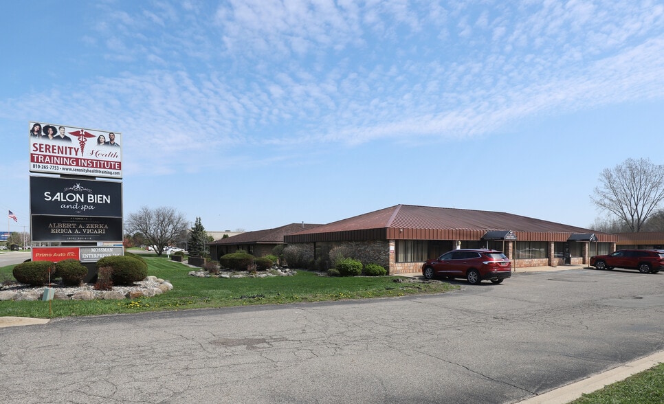 More Photos Of 2255 S Linden Rd, Flint Office For Sale