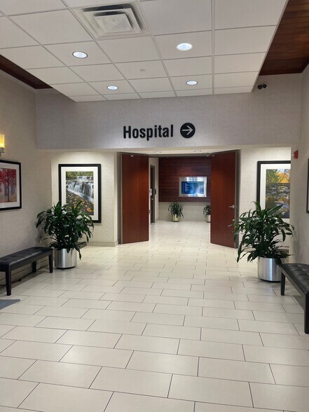 More Photos Of 2996 Kate Bond Rd, Bartlett Medical For Lease