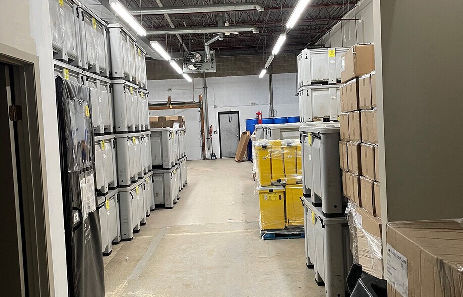 More Photos Of 174 Wyatt Rd, Winnipeg Industrial For Lease