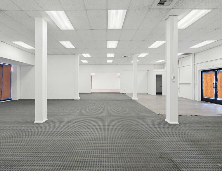 More Photos Of 718-734 Santa Monica Blvd, Santa Monica Storefront Retail Office For Lease