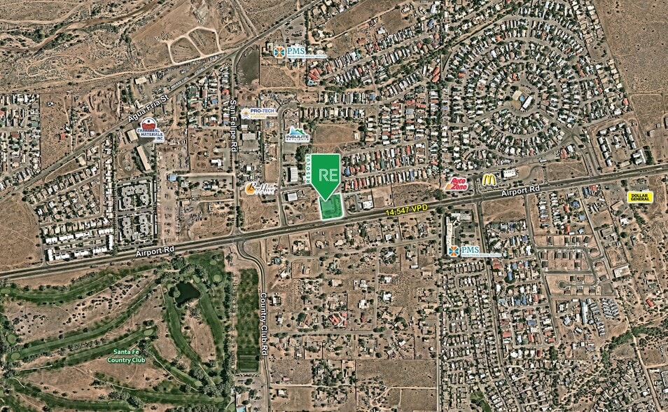 More Photos Of 6629 Airport Rd, Santa Fe Freestanding For Sale