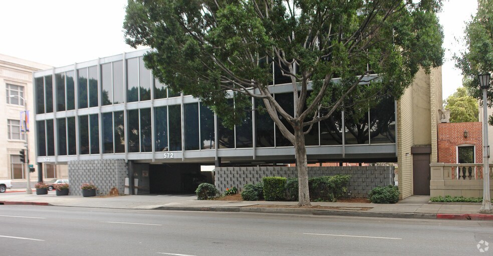 More Photos Of 572 E Green St, Pasadena Office For Lease