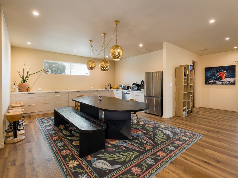 More Photos Of 124 Center St, El Segundo Office For Lease