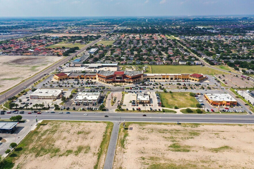 More Photos Of 1901-2001 W Trenton Rd, Edinburg Storefront For Lease
