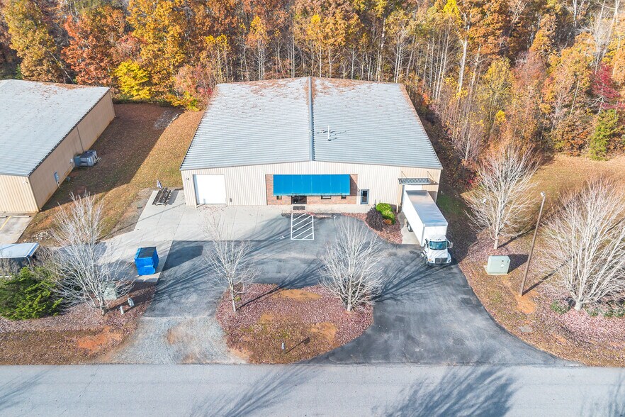 More Photos Of 8205 B and G Ct, Stokesdale Manufacturing For Sale