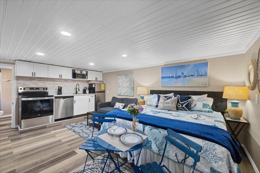 More Photos Of 115 Friendship Ln, Englewood Apartments For Sale
