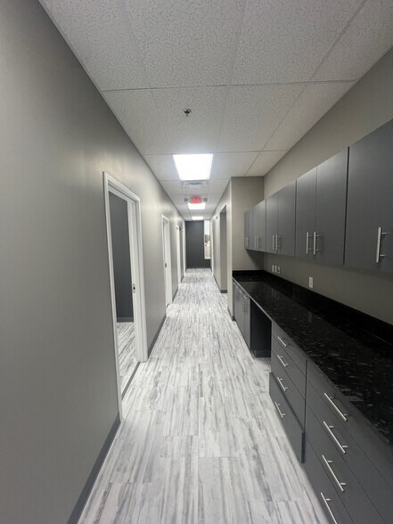 More Photos Of 4260 Glendale Milford Rd, Blue Ash Medical For Lease