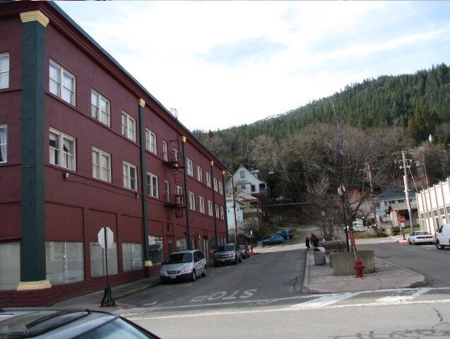 More Photos Of 5815 Dunsmuir Ave, Dunsmuir Apartments For Sale