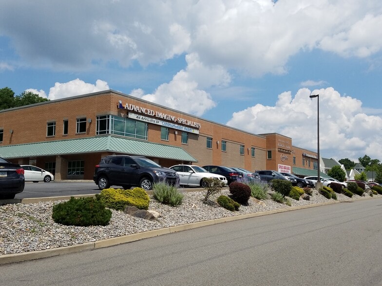 More Photos Of 1000 Meade St, Dunmore Medical For Lease