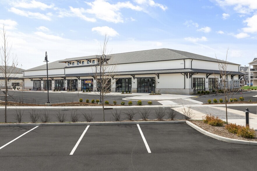 Primary Photo Of 15966 Spring Mill Rd, Westfield Unknown For Lease