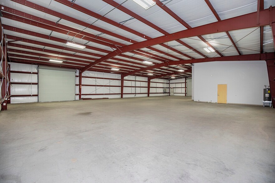 More Photos Of 1201 Butler Rd, League City Warehouse For Sale