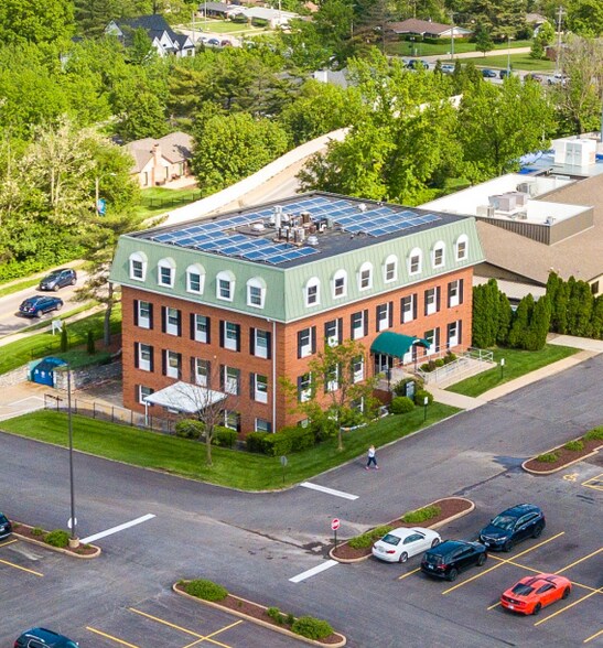 More Photos Of 15421 Clayton Rd, Ballwin Medical For Lease