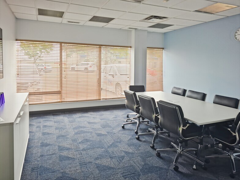 More Photos Of 335 Hoffer Dr, Regina Coworking Space