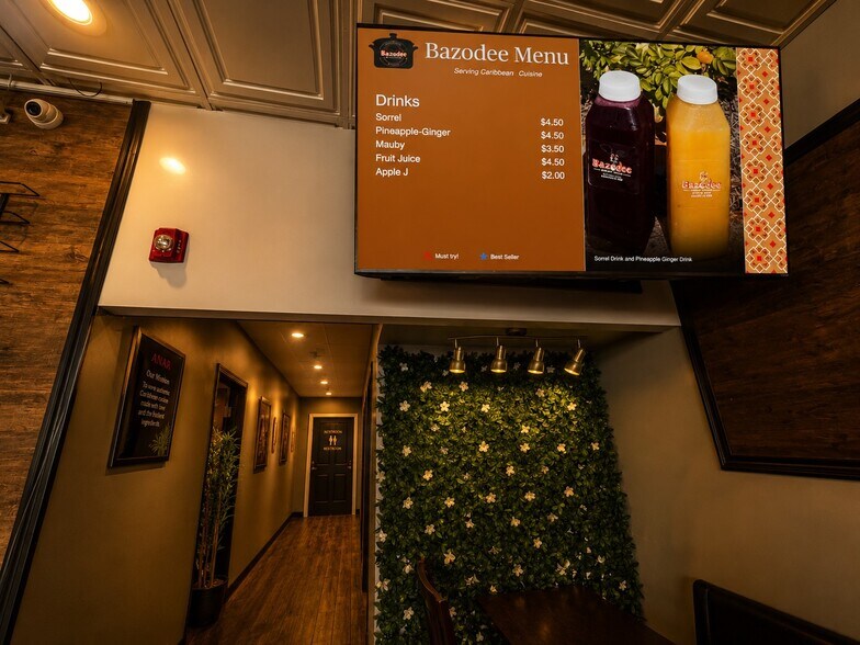 More Photos Of 90-102 E Post Rd, White Plains Freestanding For Lease