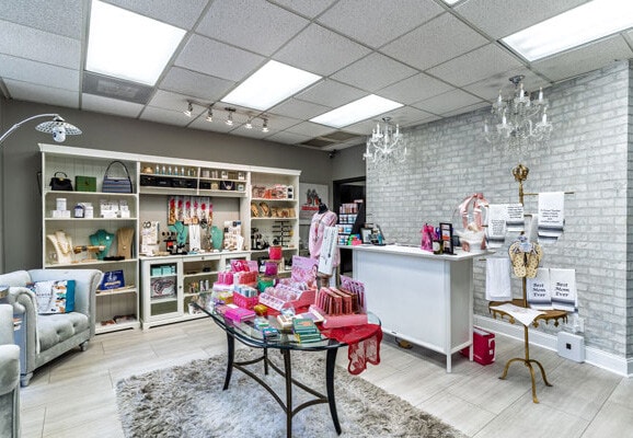 More Photos Of 6160 Peachtree Dunwoody Rd NE, Atlanta Office For Sale