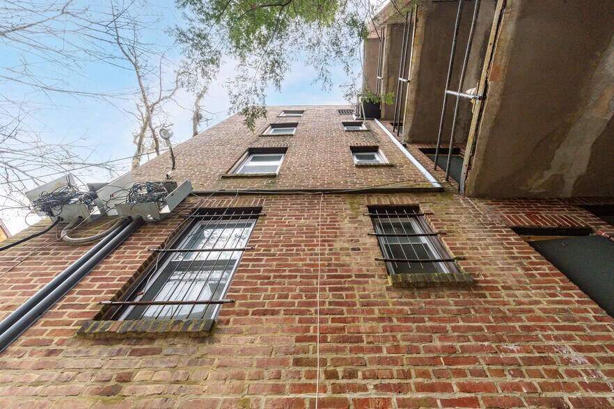 More Photos Of 4725 Chester Ave, Philadelphia Apartments For Sale