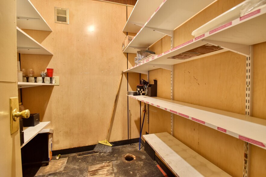 More Photos Of 47 W Main St, Geneva Storefront Retail Residential For Sale