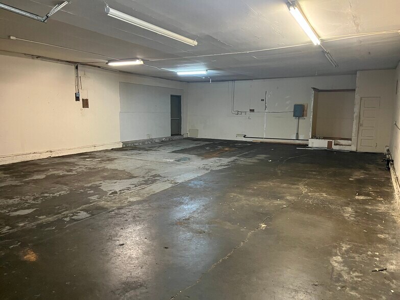 More Photos Of 616 Tuolumne St, Vallejo Auto Repair For Lease