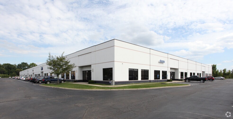 Primary Photo Of 750 Cross Pointe Rd, Gahanna Warehouse For Lease