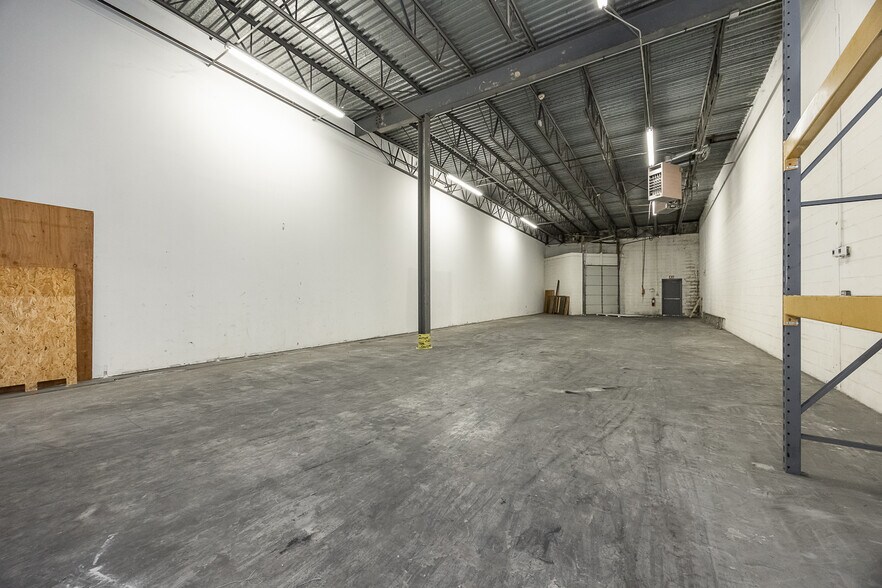 More Photos Of 640 Snyder Ave, West Chester Warehouse For Sale