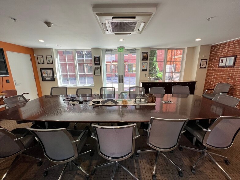 More Photos Of 51 W 4th Ave, Denver Office Residential For Sale