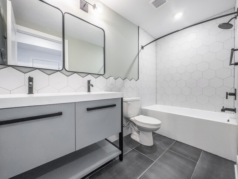 More Photos Of 1723 Ridge Ave, Philadelphia Apartments For Sale