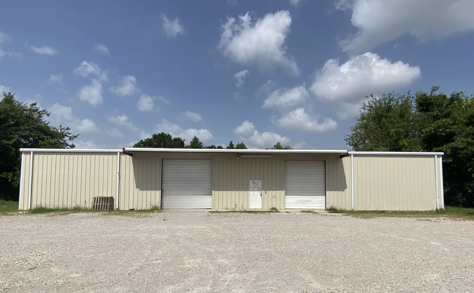 Primary Photo Of 818 Merita Dr, Tupelo Warehouse For Sale