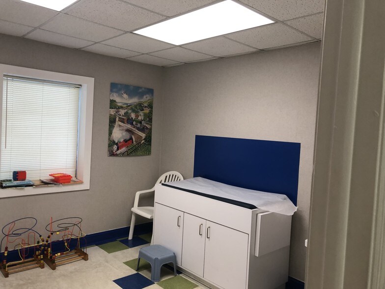 More Photos Of 2135 Sr-434, Longwood Medical For Sale