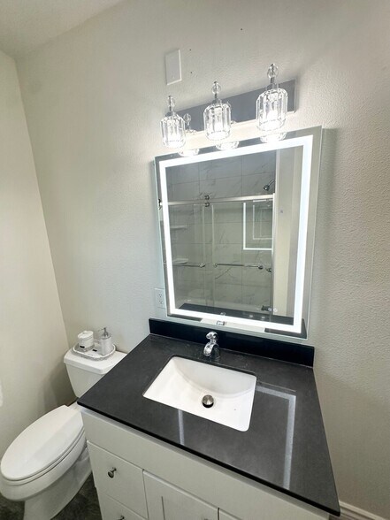 More Photos Of 801 N Alexandria Ave, Los Angeles Apartments For Sale