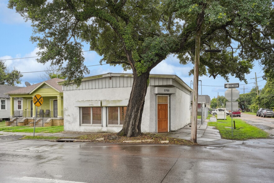 Primary Photo Of 5700 St Claude Ave, New Orleans Storefront For Sale