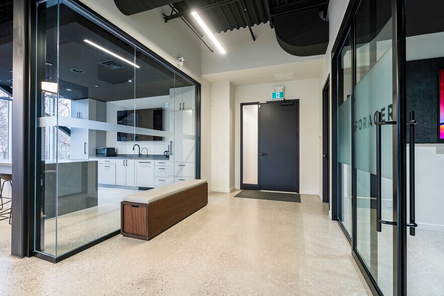 More Photos Of 52 Scarsdale Rd, Toronto Office For Sale
