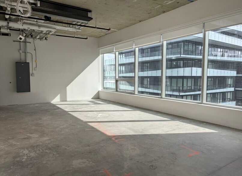 More Photos Of 7977 Lansdowne Rd, Richmond Office For Sale