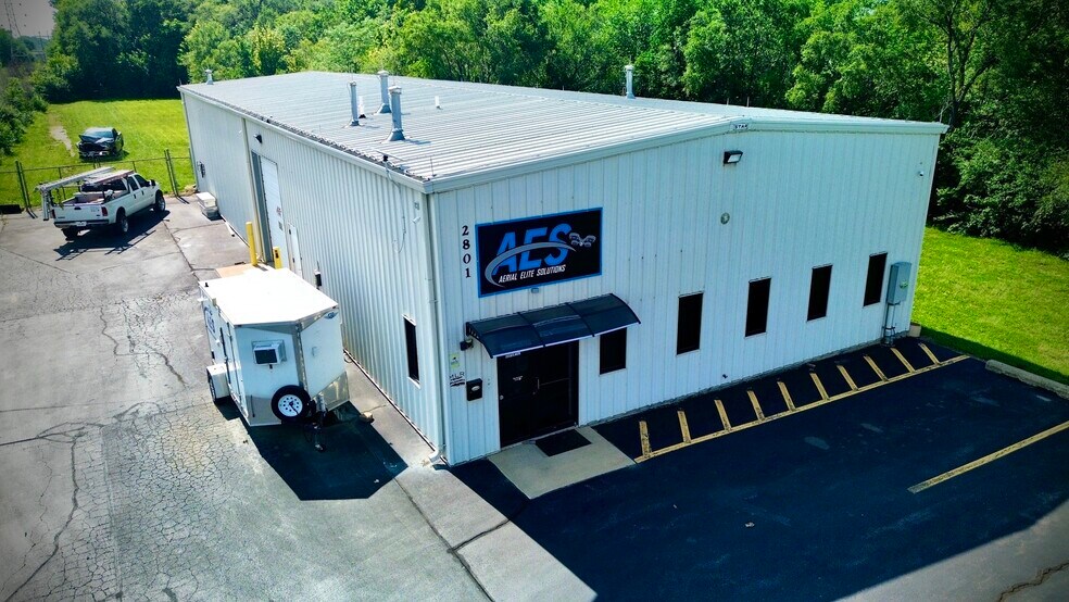 More Photos Of 2801 N Jasper St, Decatur Industrial For Sale