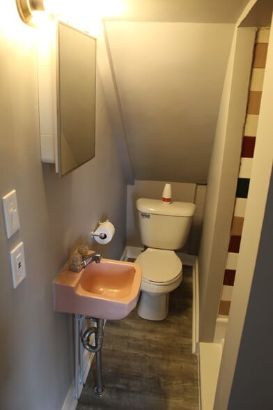 More Photos Of 801 S Mill St, Clio Apartments For Sale