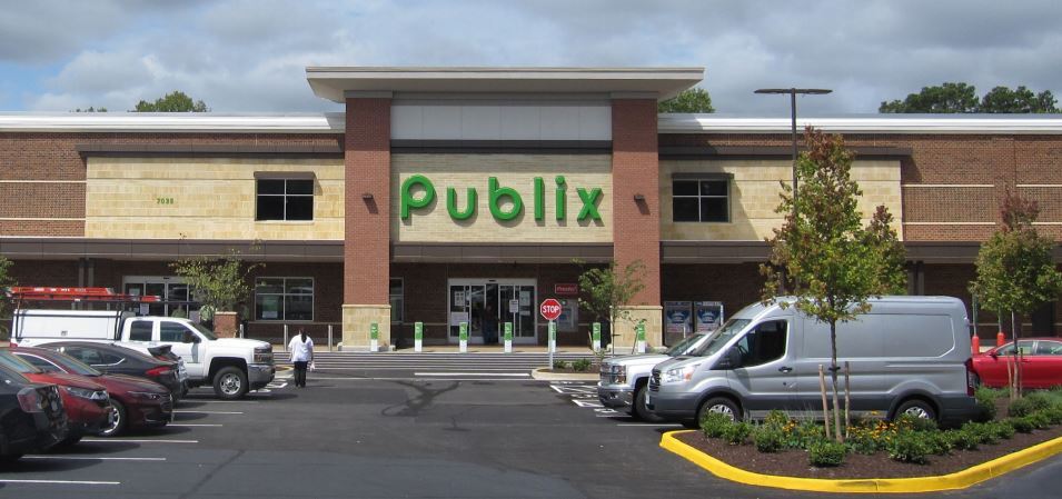 Primary Photo Of 7001 Three Chopt Rd, Richmond Unknown For Sale