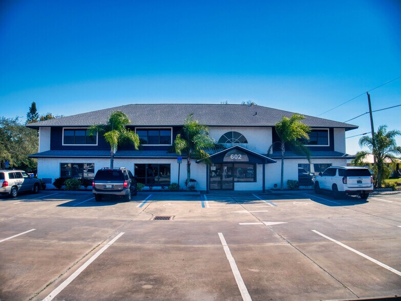 More Photos Of 602 W Indian River Blvd, Edgewater Medical For Lease