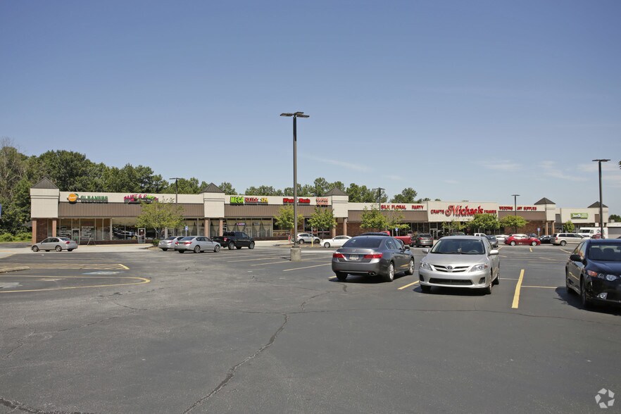 Primary Photo Of 1977 Scenic Highway (124), Snellville Unknown For Lease