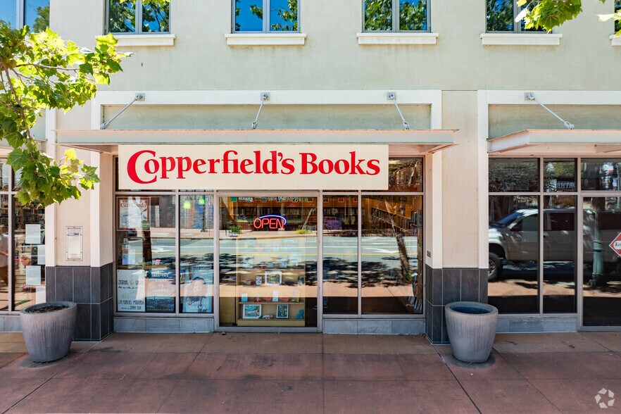 More Photos Of 999 Grant Ave, Novato Storefront Retail Office For Lease