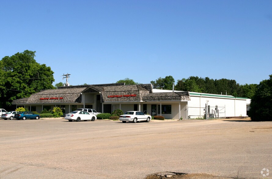 More Photos Of 8485 210th St W, Lakeville Service For Lease