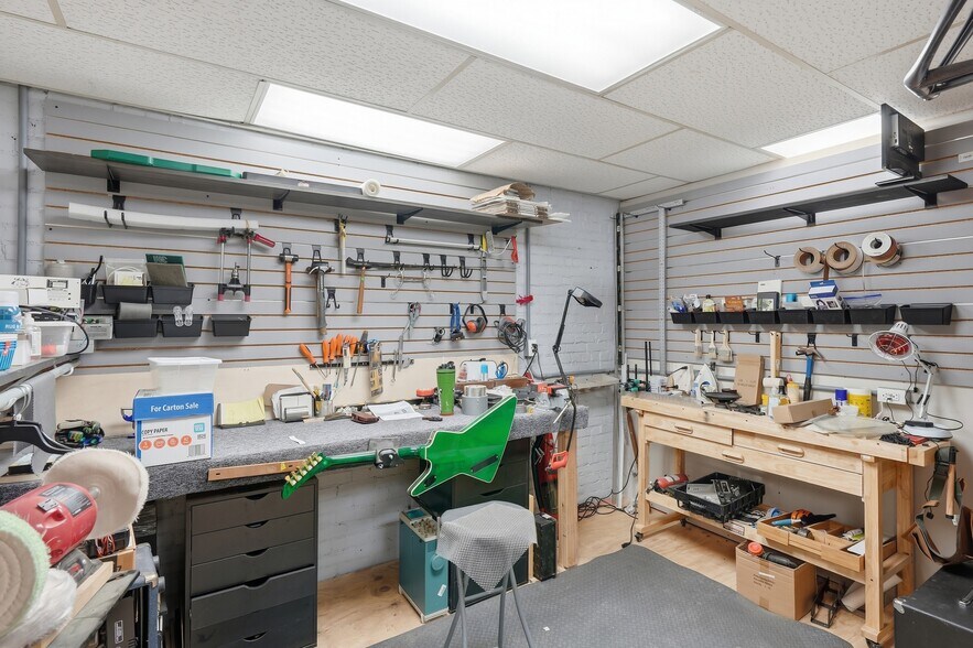 More Photos Of 104 W Main St, Albion General Retail For Sale