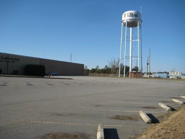 More Photos Of 210 Southwell Blvd, Tifton Warehouse For Lease