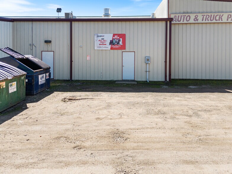 More Photos Of , Van Buren General Retail For Sale